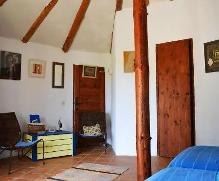 Domaine La Ferme Du Mege Frühstückspension *